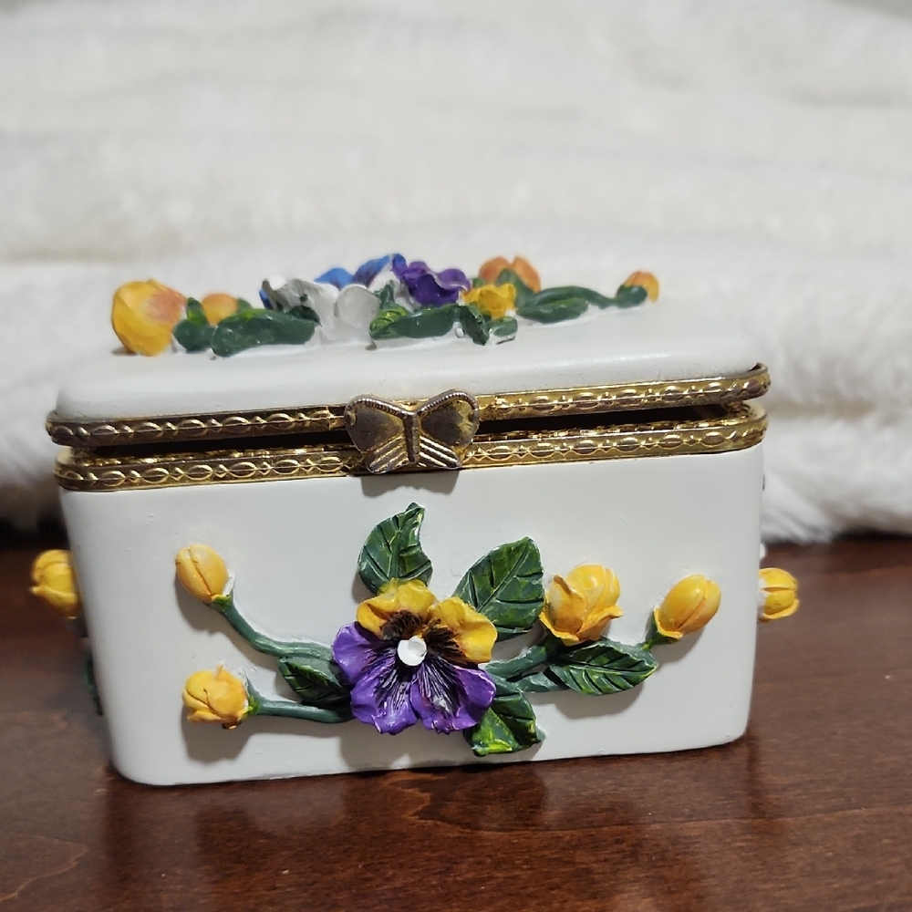 Vintage Floral Trinket Box with Gold Accents